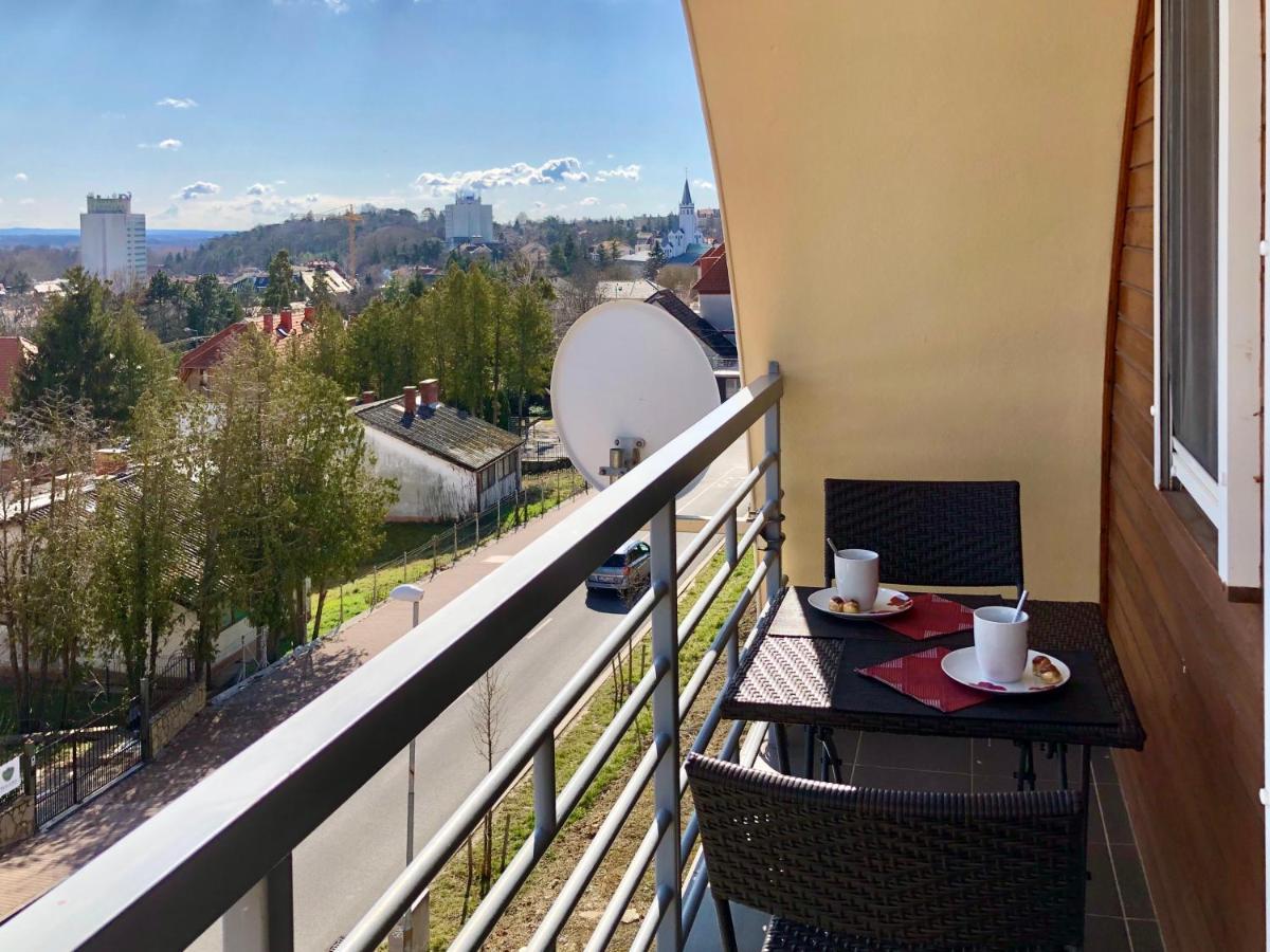 Savelij Apartman *