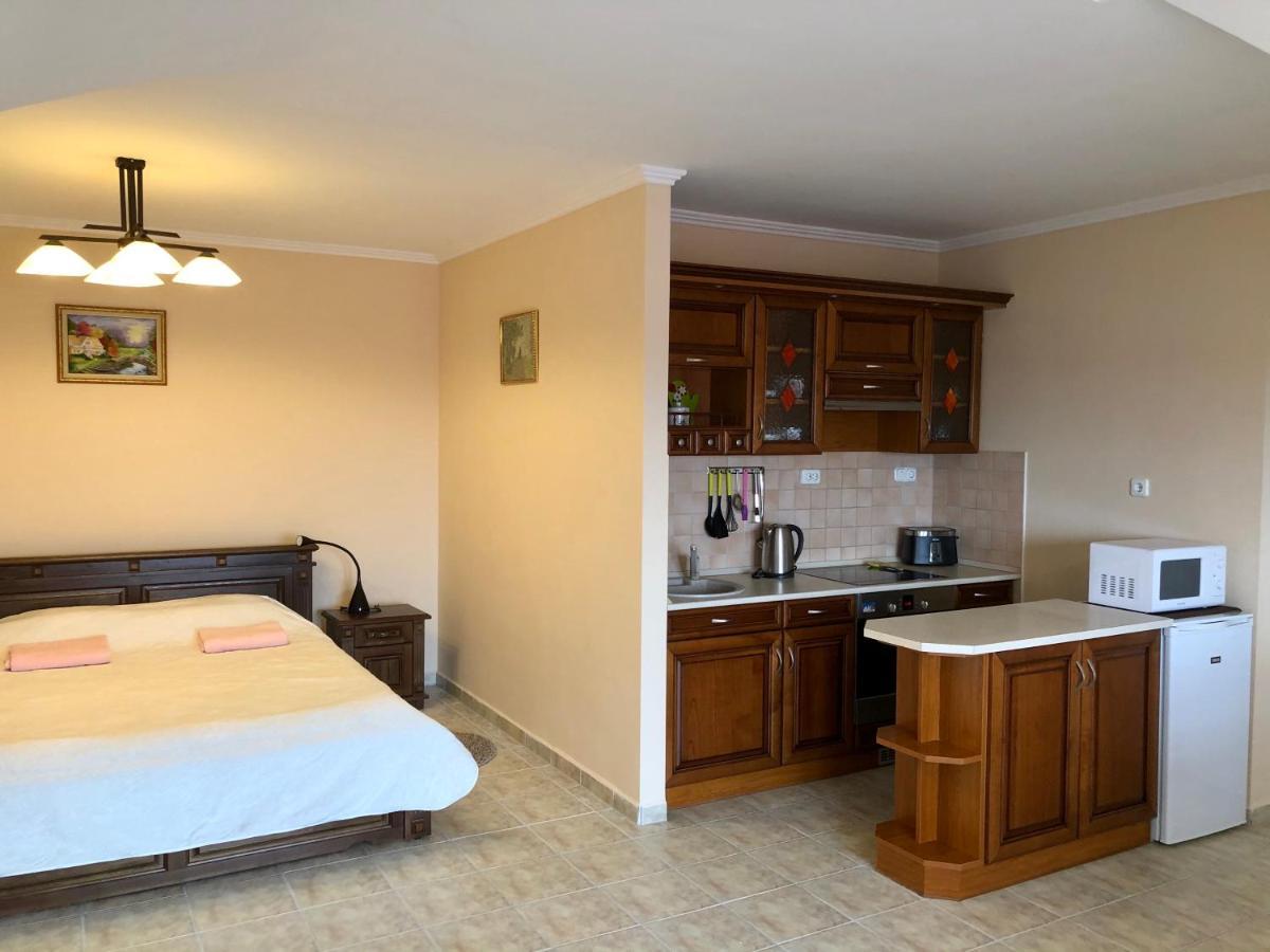 Savelij Apartman